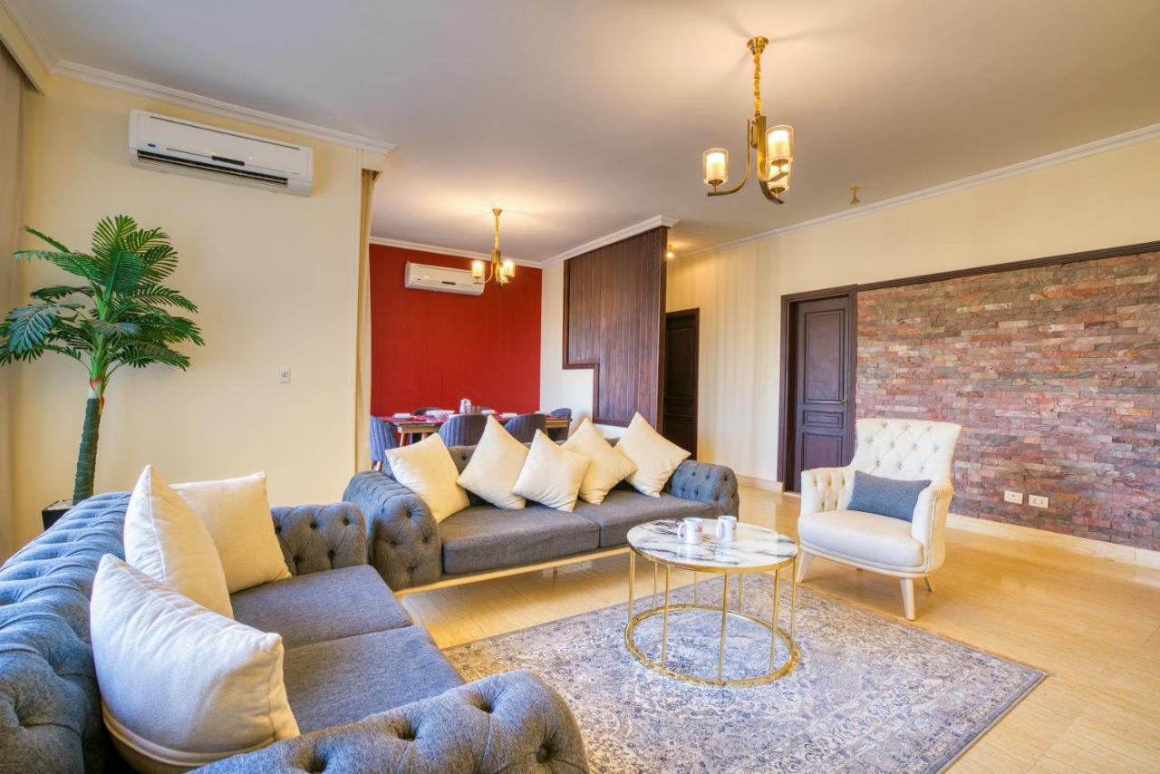 The Suites Near Auc By Elegant Kairo Eksteriør bilde