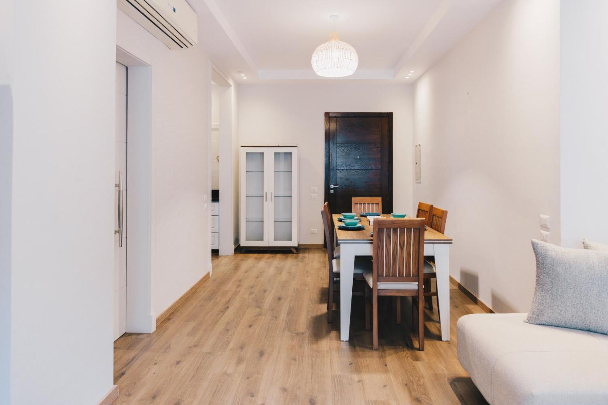 The Suites Near Auc By Elegant Kairo Eksteriør bilde